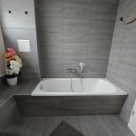 Badewanne im Badezimmer der Ferienwohnung 19a